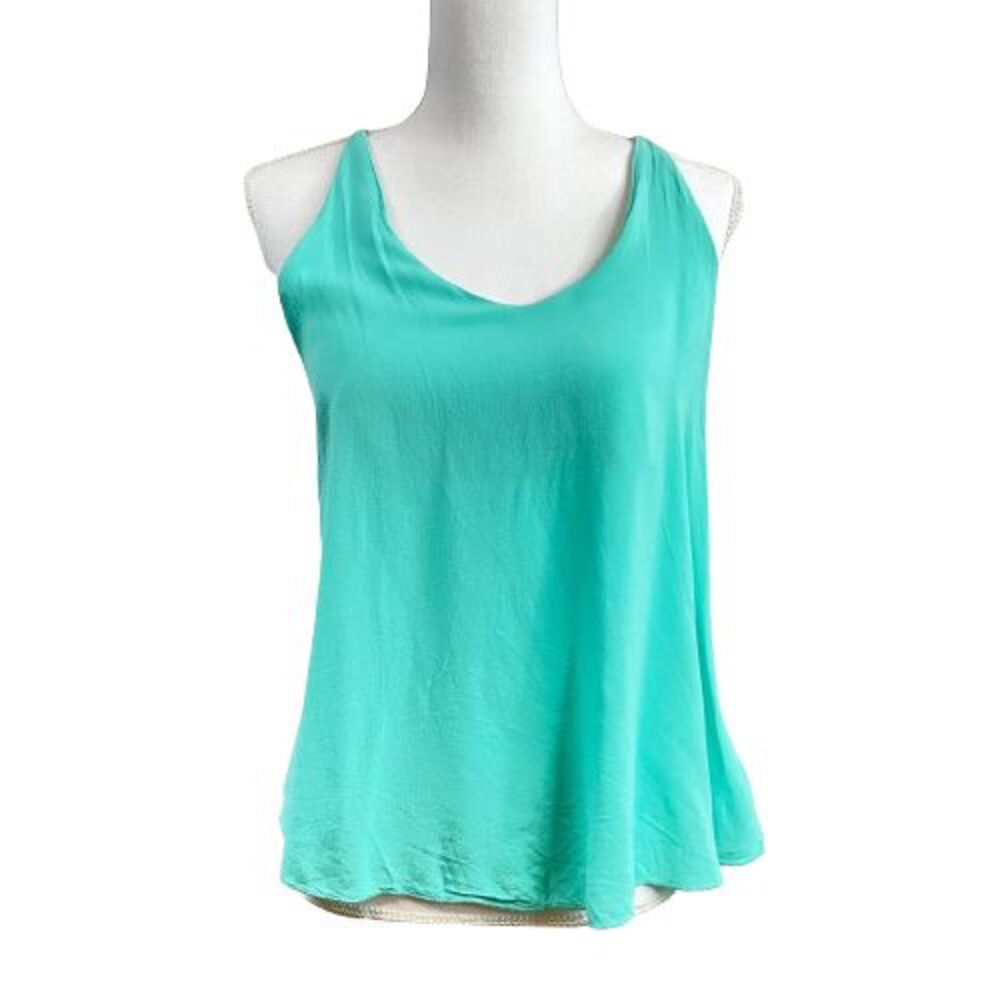Papaya Women's Medium Green Sleeveless Top